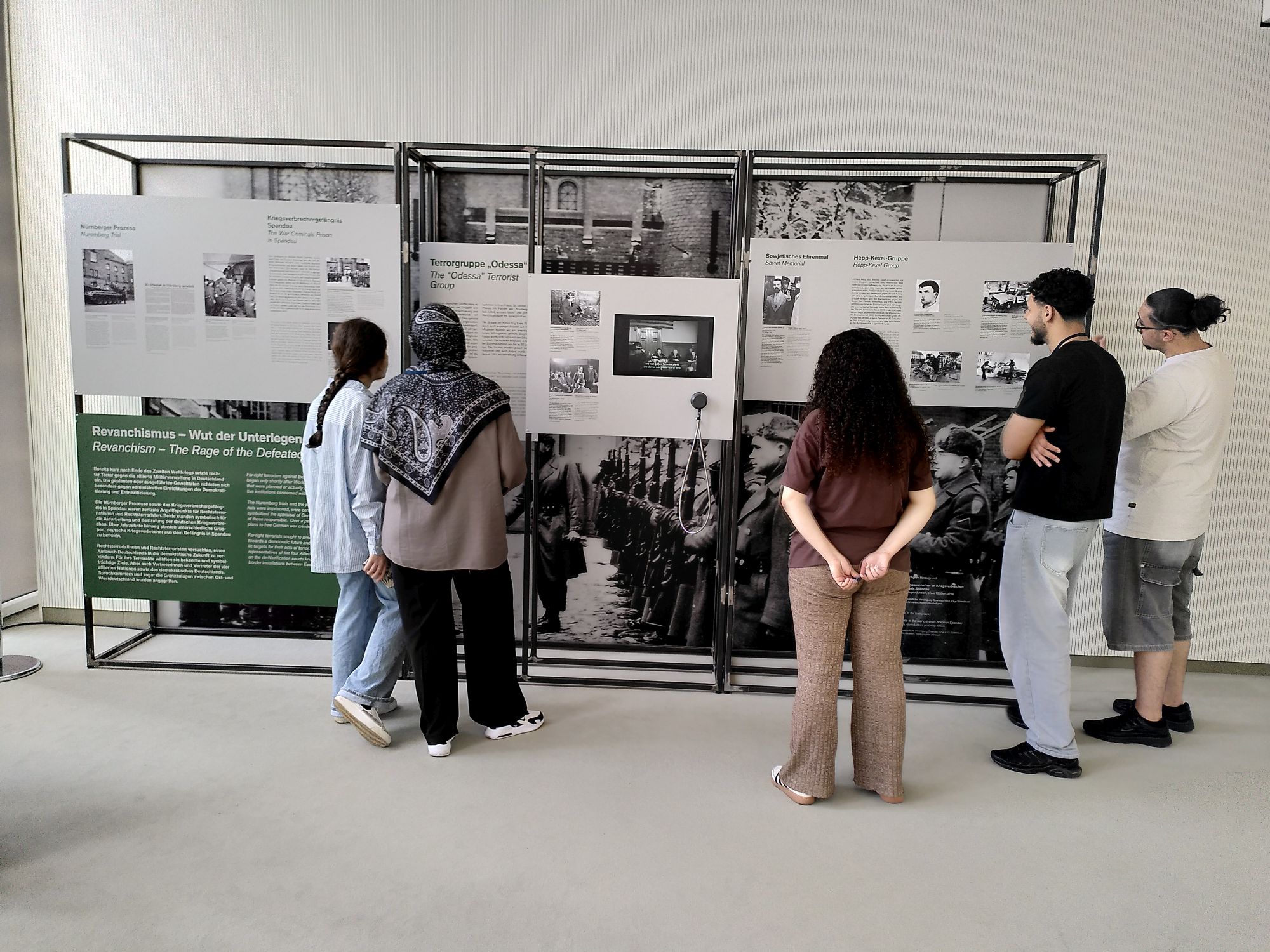 Politik Profil besucht die Ausstellung im Haus der Bremischen Bürgerschaft