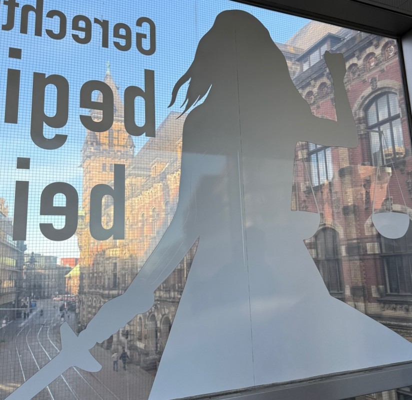 GyO Politikunterricht im Amtsgericht